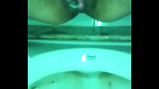 Desi indian wife pissing