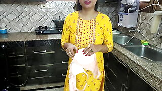 Desi bhabhi was washing dishes in kitchen then her brother in law came together with uttered bhabhi aapka chut chahiye kya dogi hindi audio