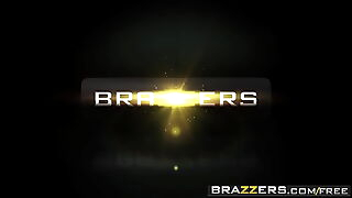 Brazzers - Heavy Titties at School - (Karlee Grey) - Small-minded Bubblecum In The Classroom